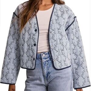 Quilted boho lightweight jacket cropped body style size Large floral pattern